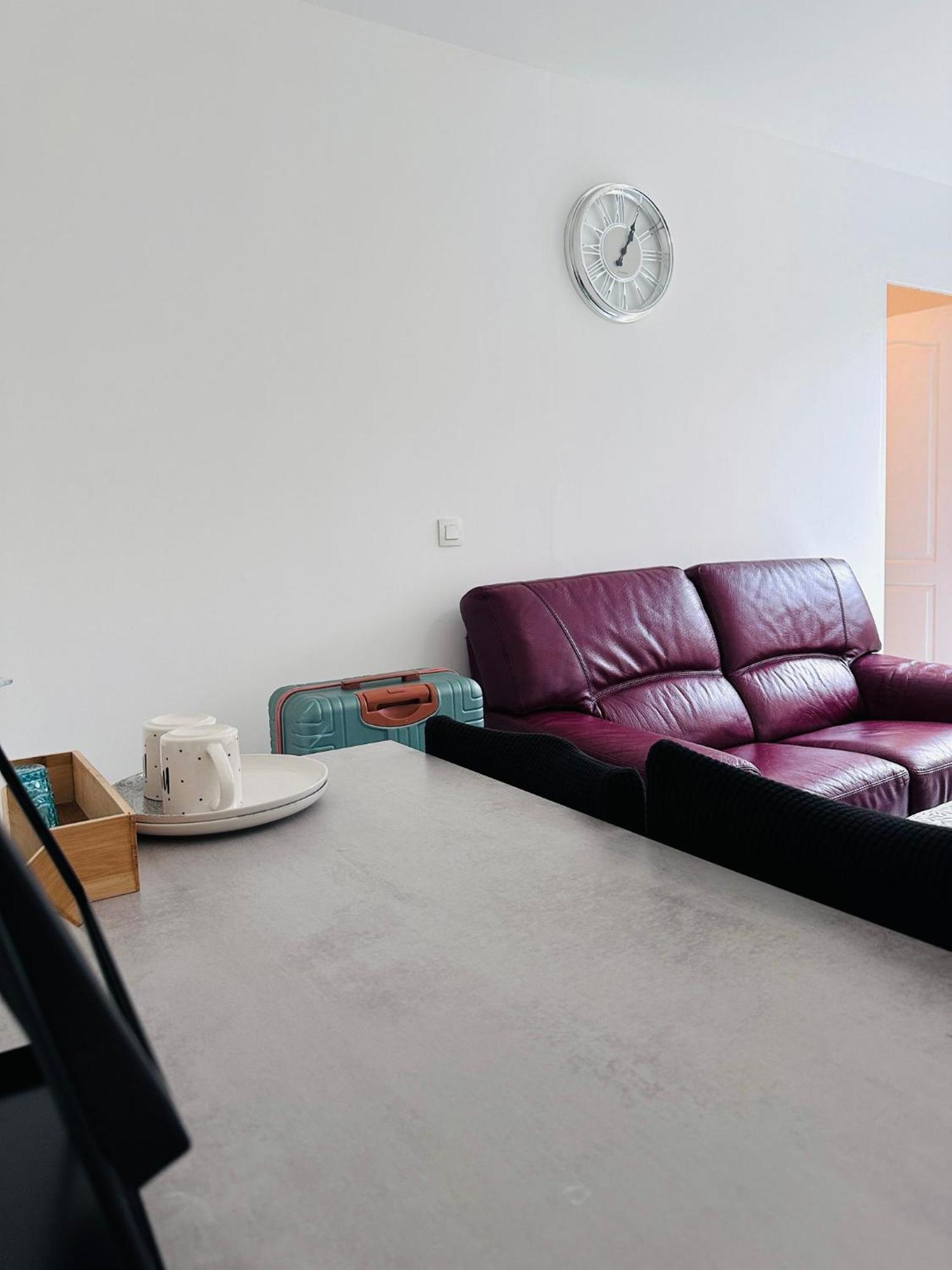 Ferienwohnung Sri-Indo Bobigny Paris Exterior foto