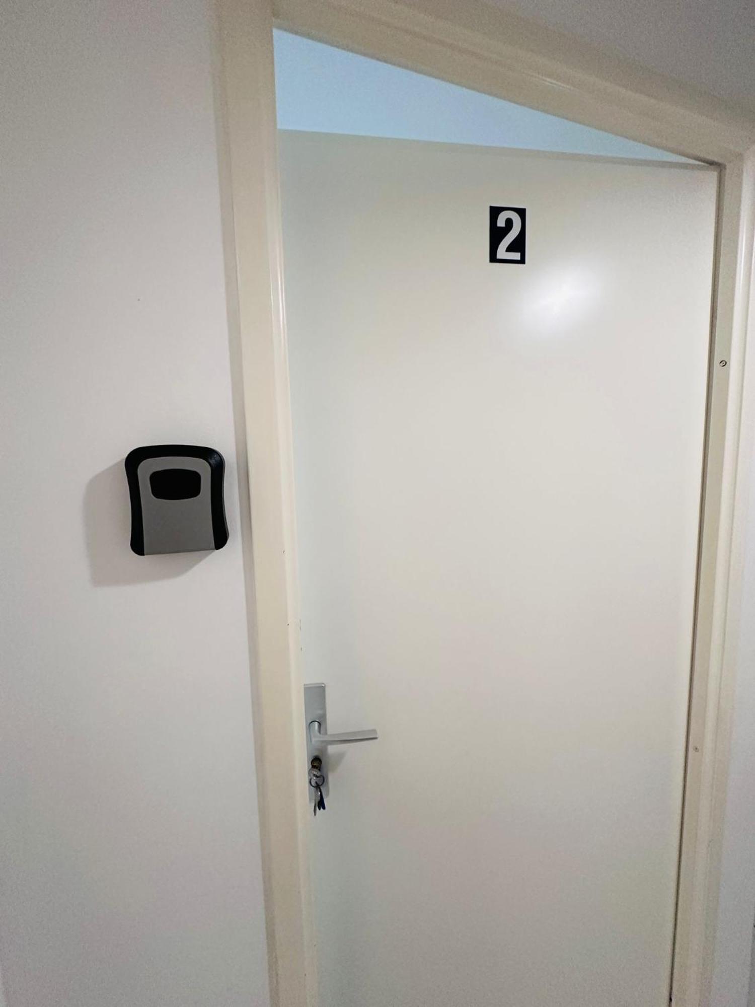 Ferienwohnung Sri-Indo Bobigny Paris Exterior foto